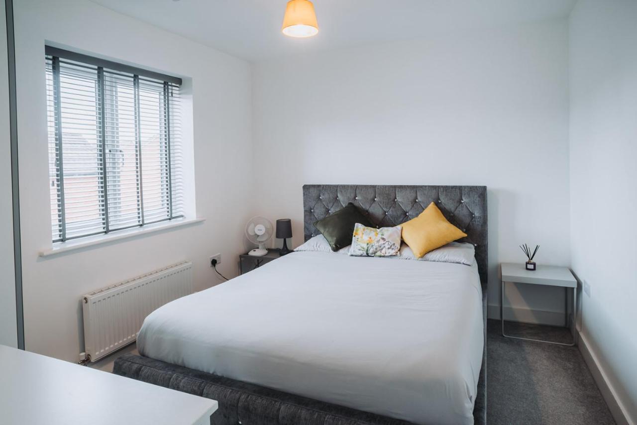 Deluxe 2 Bed Flat In Patchway Near Aztec West And Cribbs Causeway Bristol公寓 外观 照片