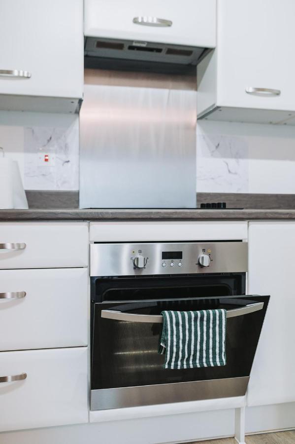 Deluxe 2 Bed Flat In Patchway Near Aztec West And Cribbs Causeway Bristol公寓 外观 照片