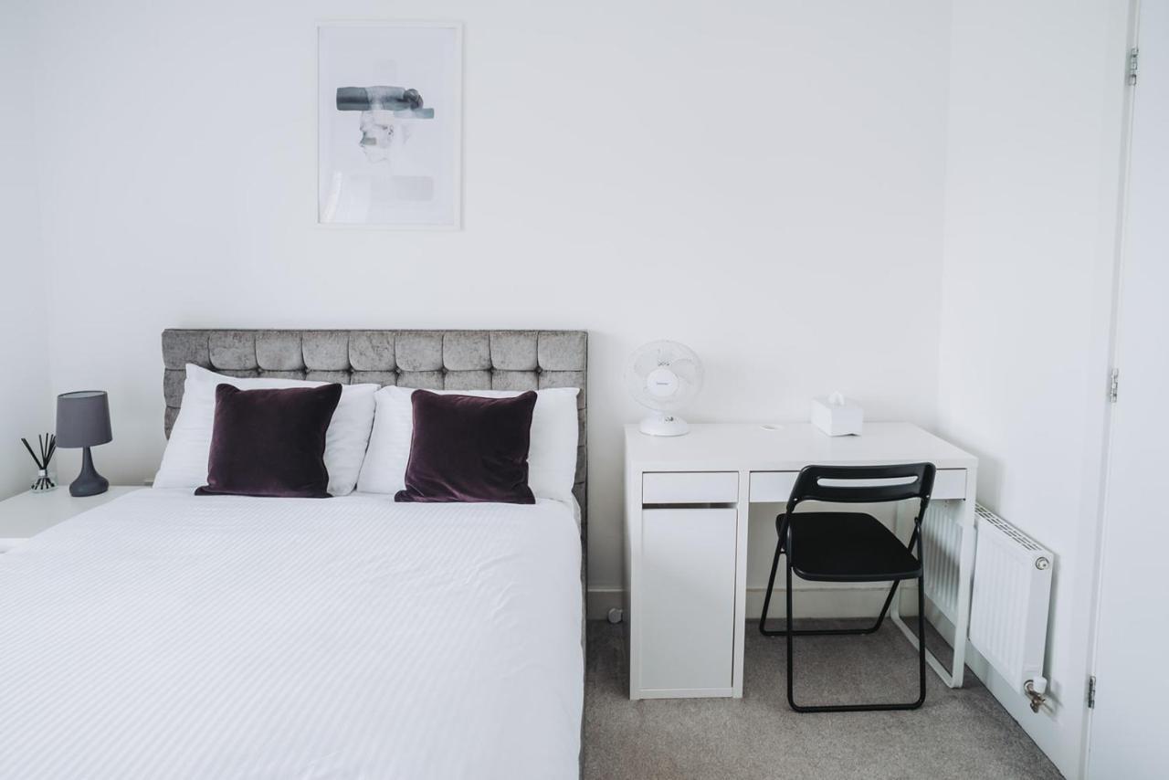 Deluxe 2 Bed Flat In Patchway Near Aztec West And Cribbs Causeway Bristol公寓 外观 照片